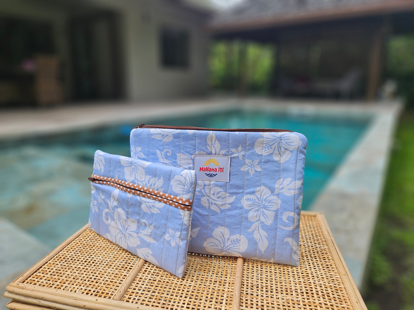 Pochette Hibiscus bleu